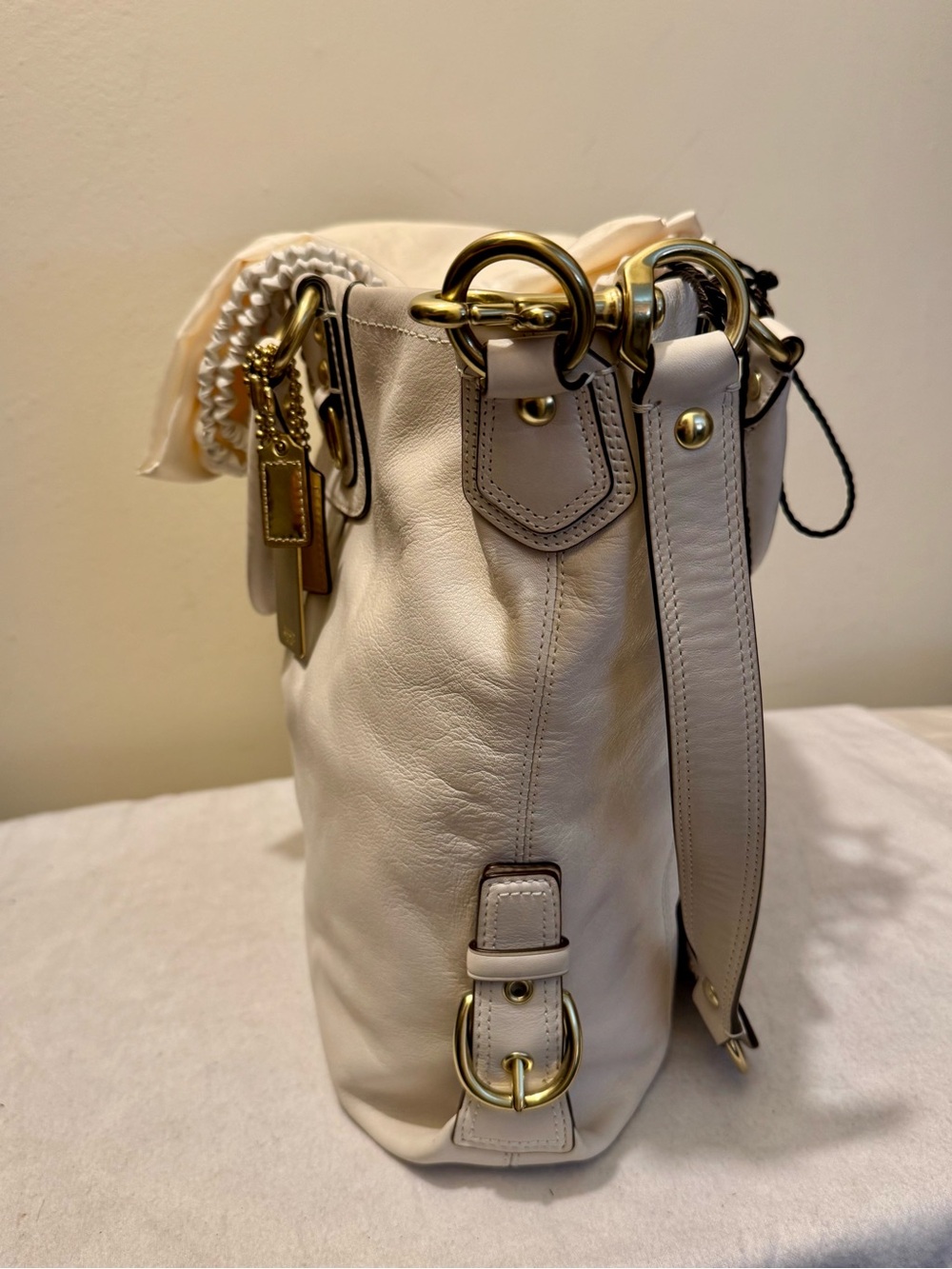 Vintage 2008 Coach Madison Julianne Cream Leather Crossbody Satchel Tote - MINT - Picture 14 of 16